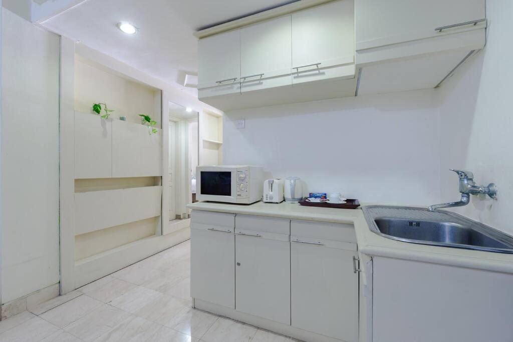 Private Apartment 6244 At Jayakarta Residence Seminyak  Exterior photo